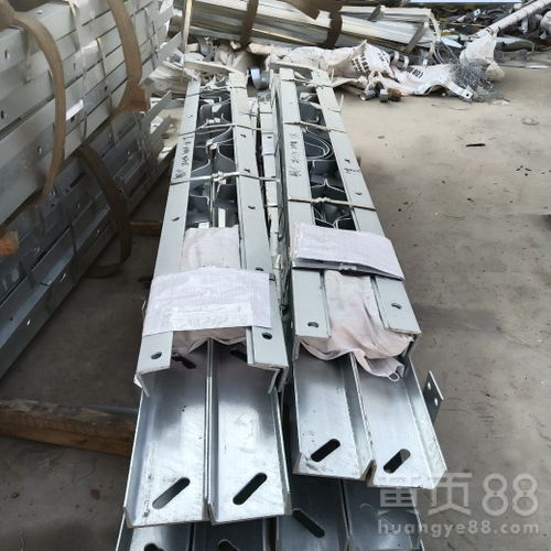 電力建設(shè)基石 專業(yè)解讀成套變壓器臺(tái)區(qū)電力金具鐵附件